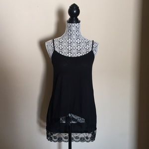 Women’s Express Black Lace Trim Cami (XS)